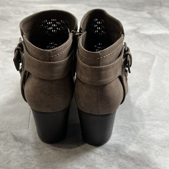 INDIGO rd Sablena Laser Cut Booties Size 8.5 Brown Ankle Buckle‎ Heel Boots - Picture 4 of 8